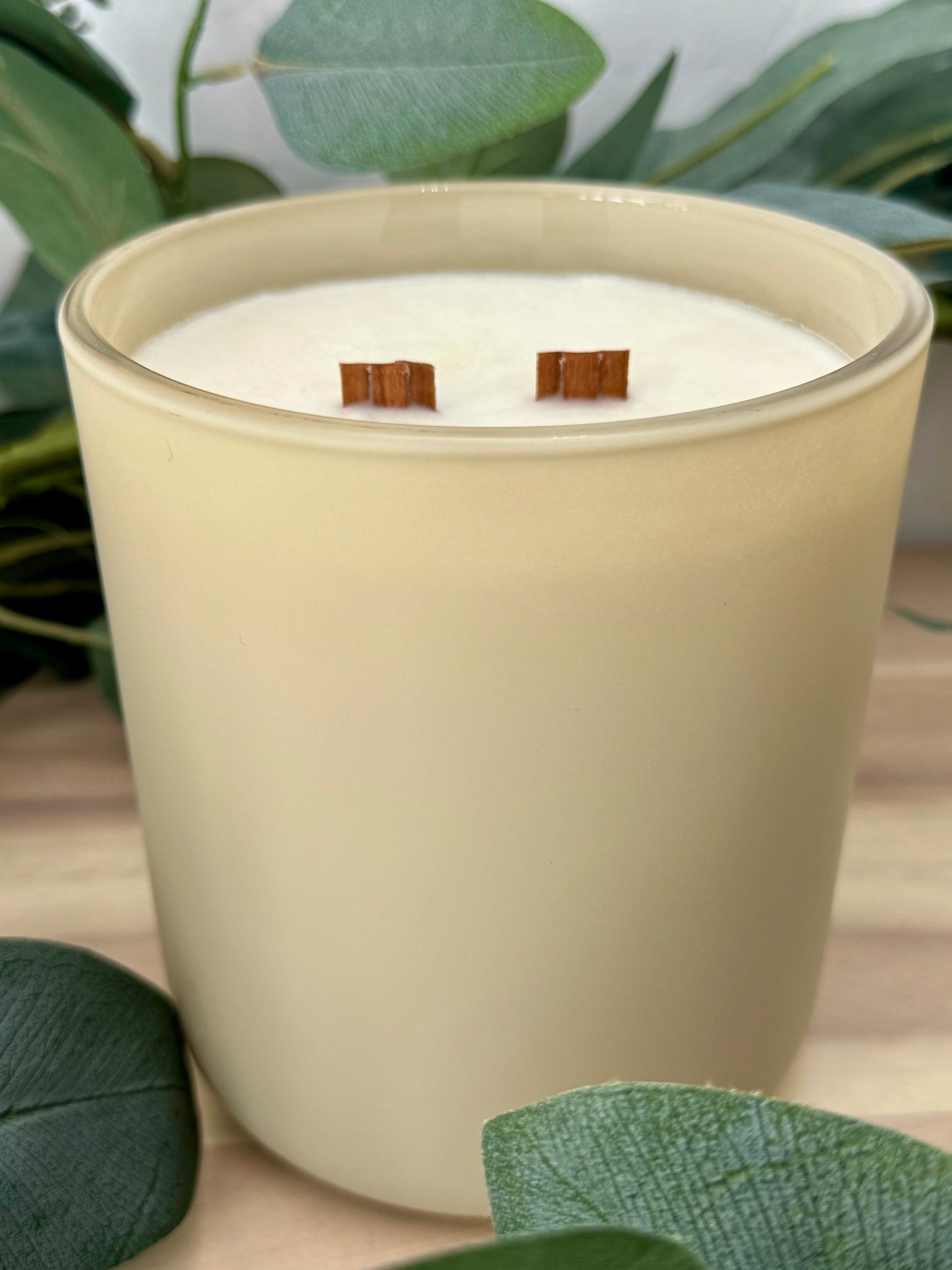 Flower Crown - Scented Soy Wax Candles with Bergamot, Fig & Amber